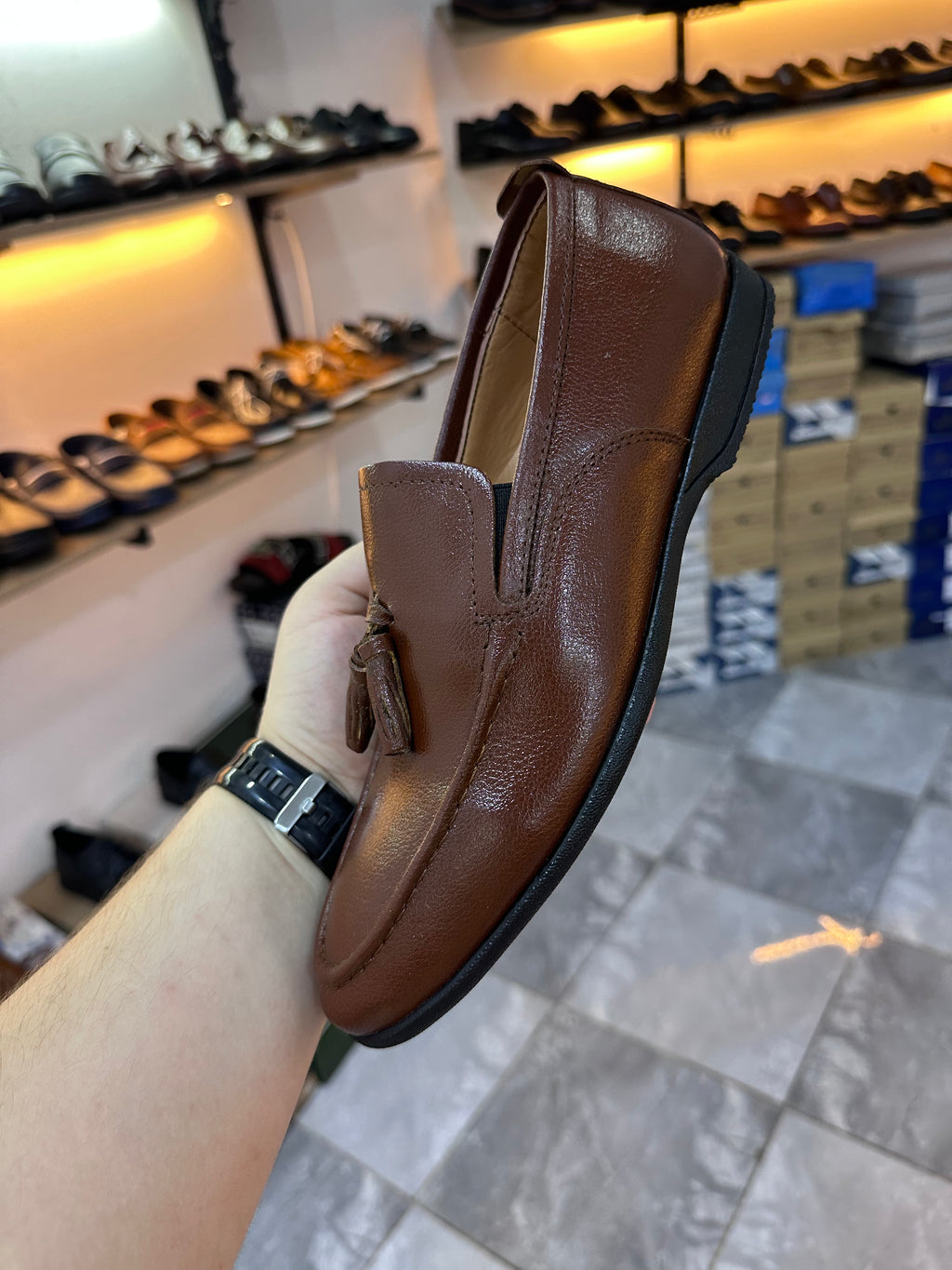 zara pompon bordeau