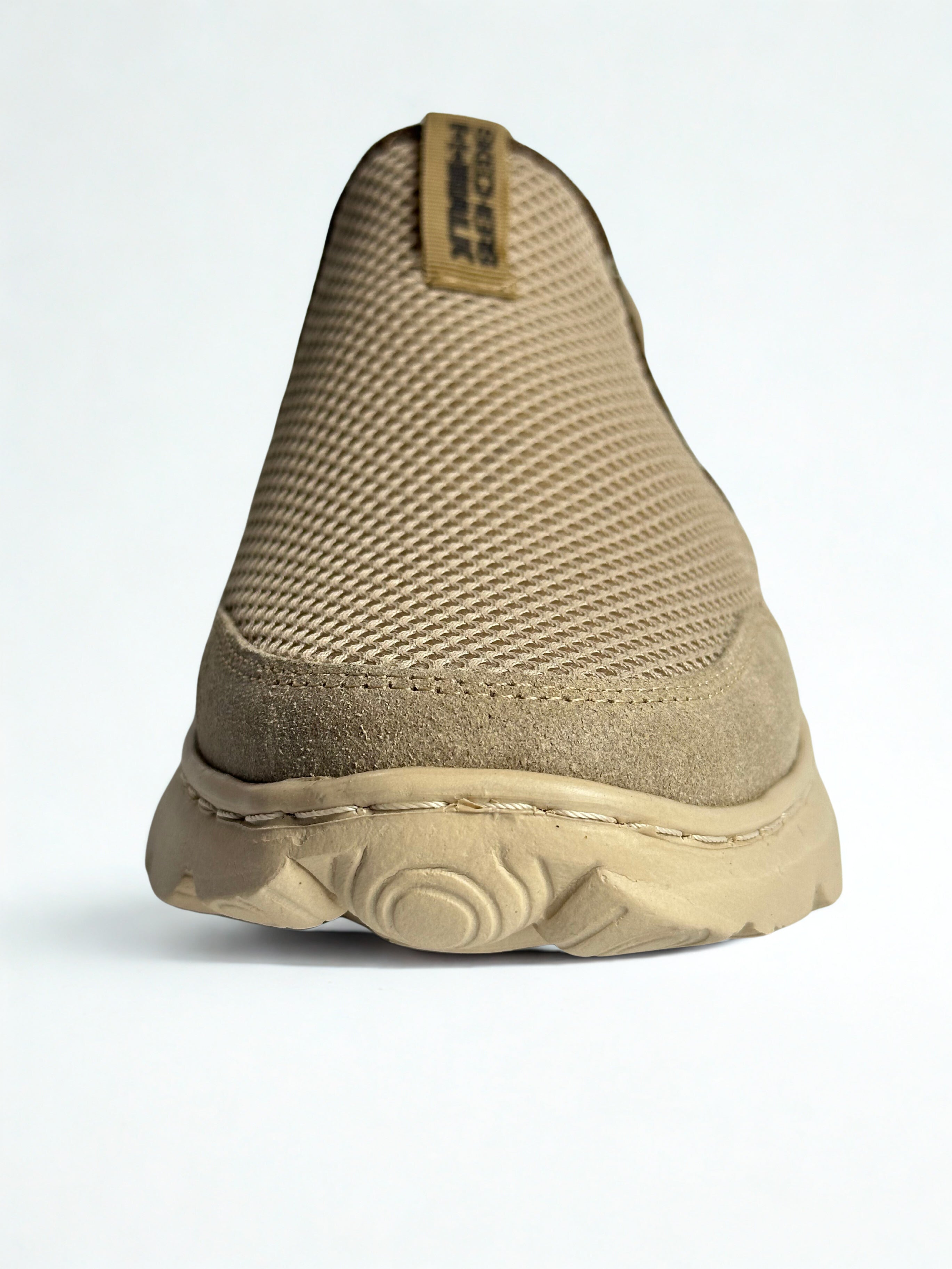 skeachers good beige